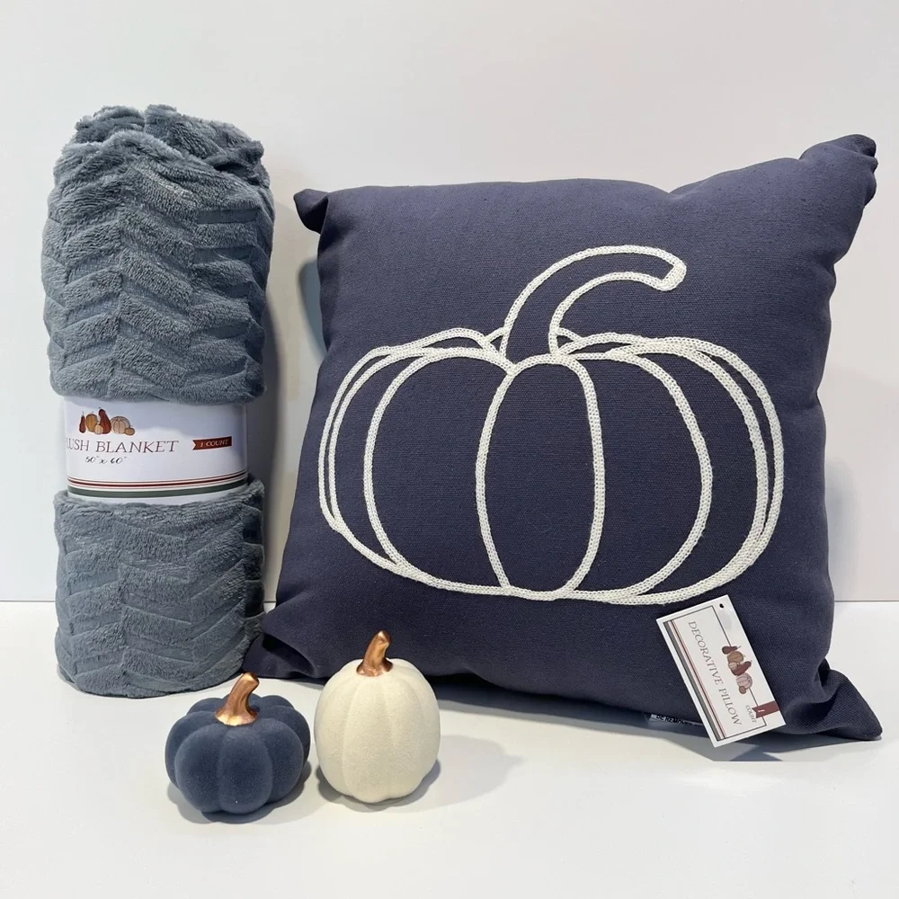 Target 🎯 Pumpkin Pillow, Plush Blanket & Ceramic Pumpkins Fall Bundle